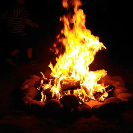 Uroczy I Wilcza Chatka,klimat Gorski Na Kaszubach,balia,sauna,ognisko * Sikorzyno